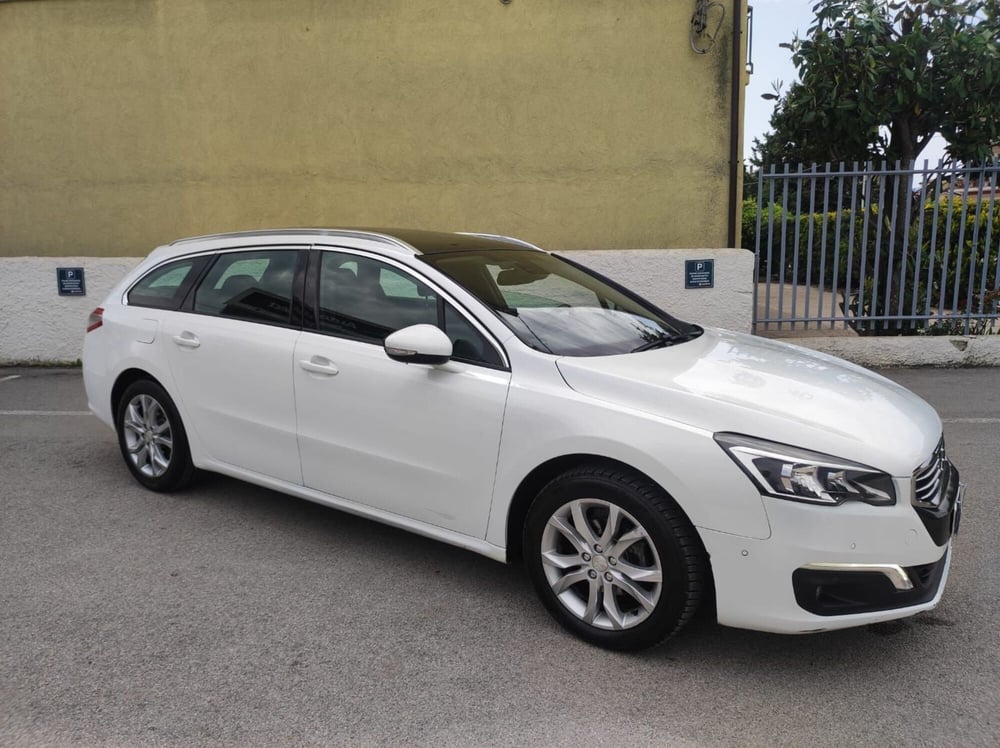 Peugeot 508 SW usata a Salerno (9)
