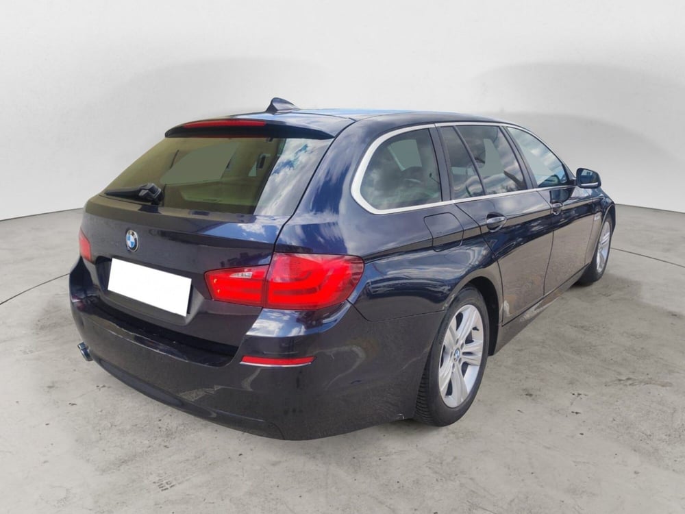 BMW Serie 5 Touring usata a Salerno (10)