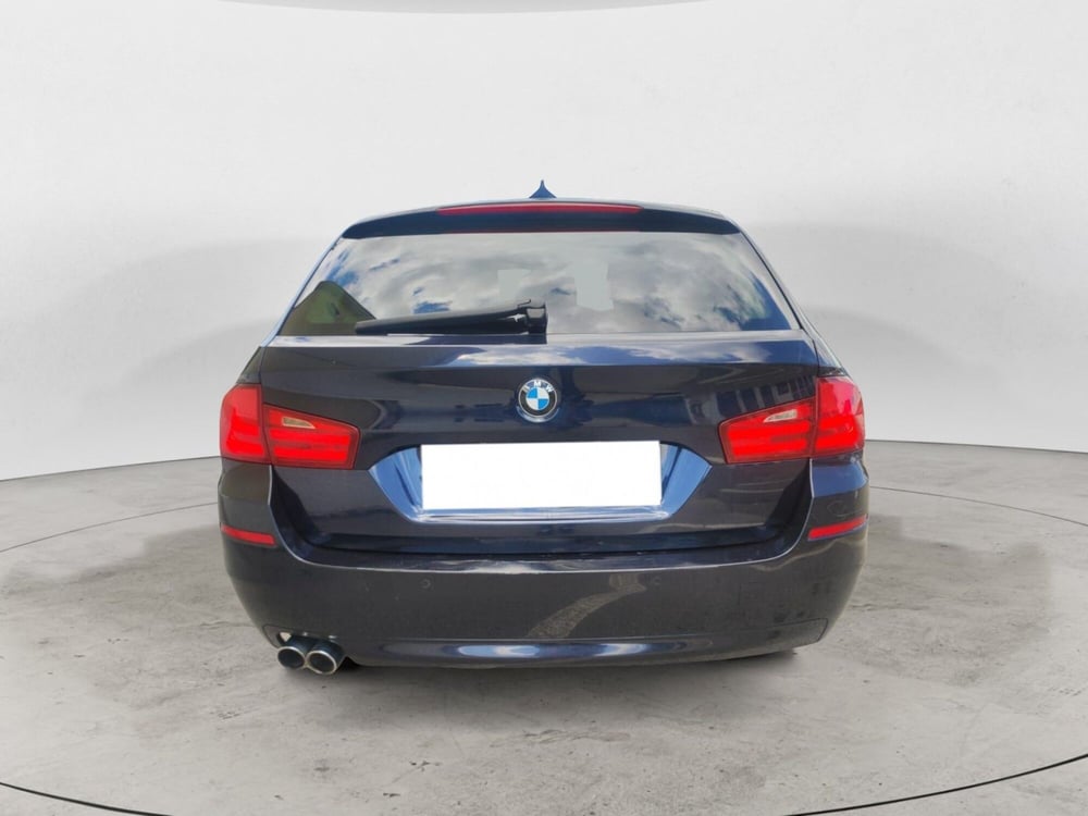 BMW Serie 5 Touring usata a Salerno (11)