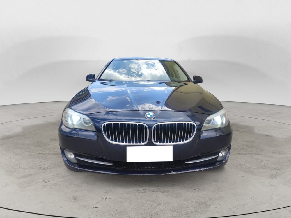 BMW Serie 5 Touring usata a Salerno (5)