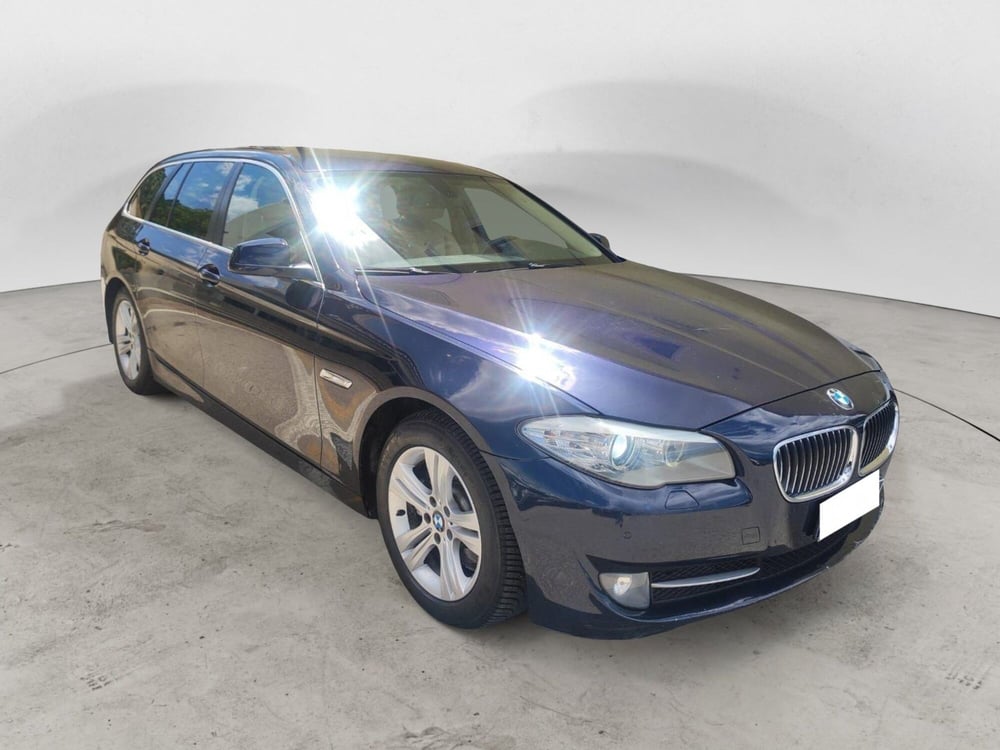 BMW Serie 5 Touring usata a Salerno (6)