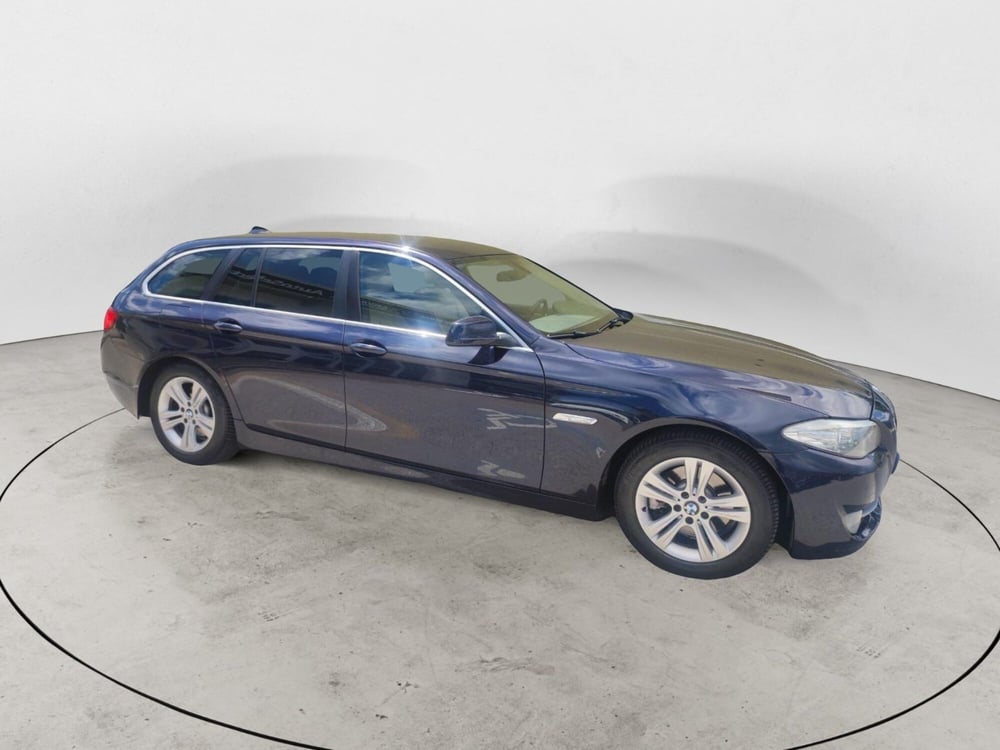 BMW Serie 5 Touring usata a Salerno (7)
