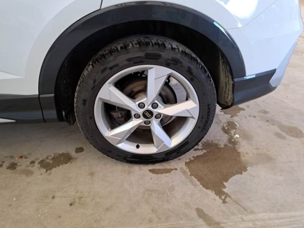 Audi Q3 Sportback usata a Salerno (19)