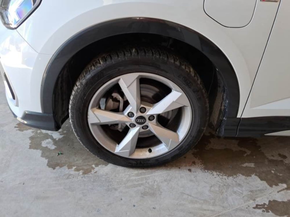 Audi Q3 Sportback usata a Salerno (20)