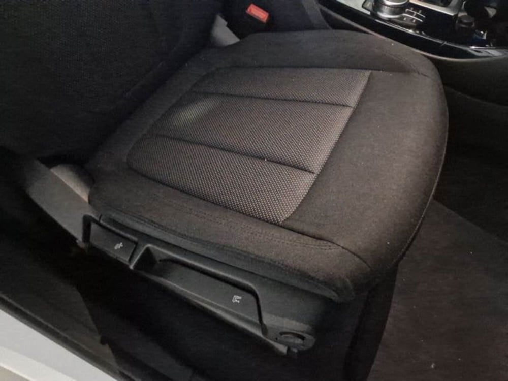 BMW X3 usata a Salerno (14)