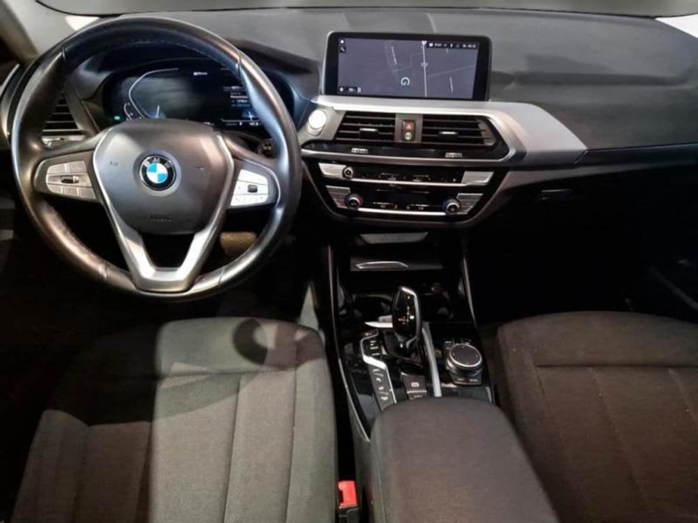 BMW X3 usata a Salerno (9)