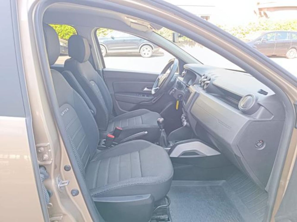 Dacia Duster usata a Pisa (16)