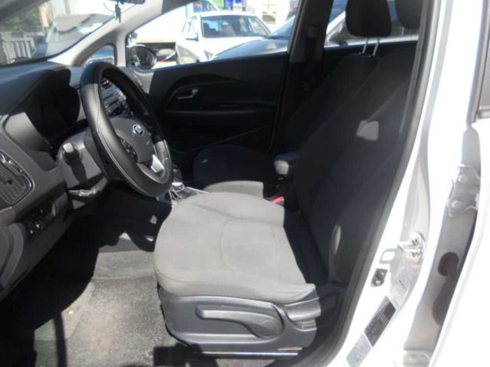 Kia Rio usata a Pisa (10)