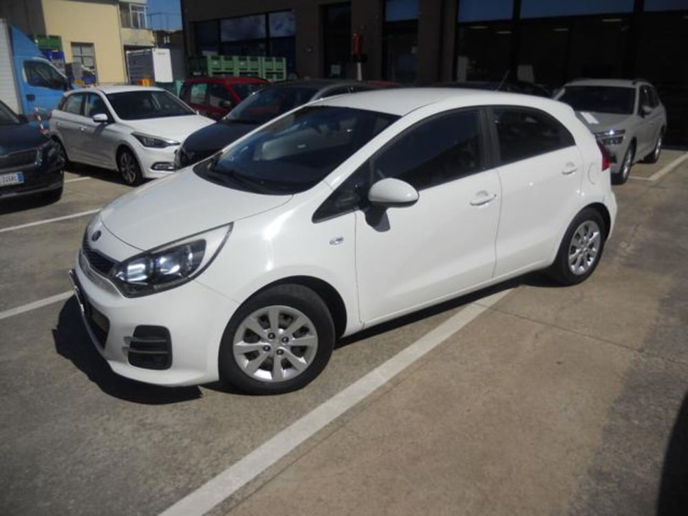 Kia Rio usata a Pisa (2)