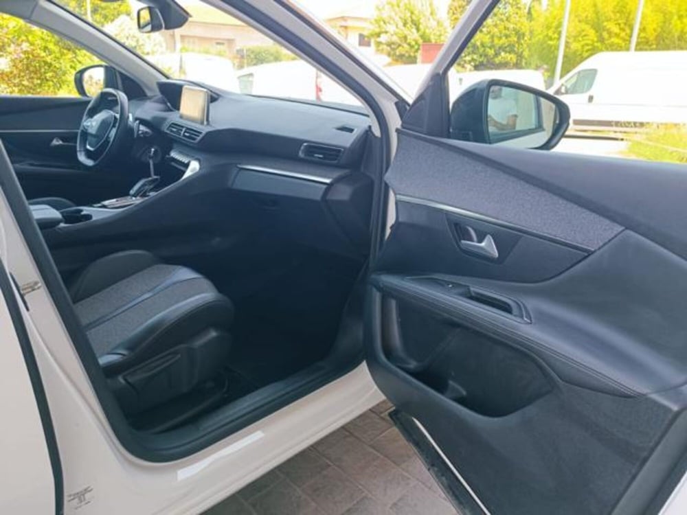 Peugeot 3008 usata a Pisa (19)
