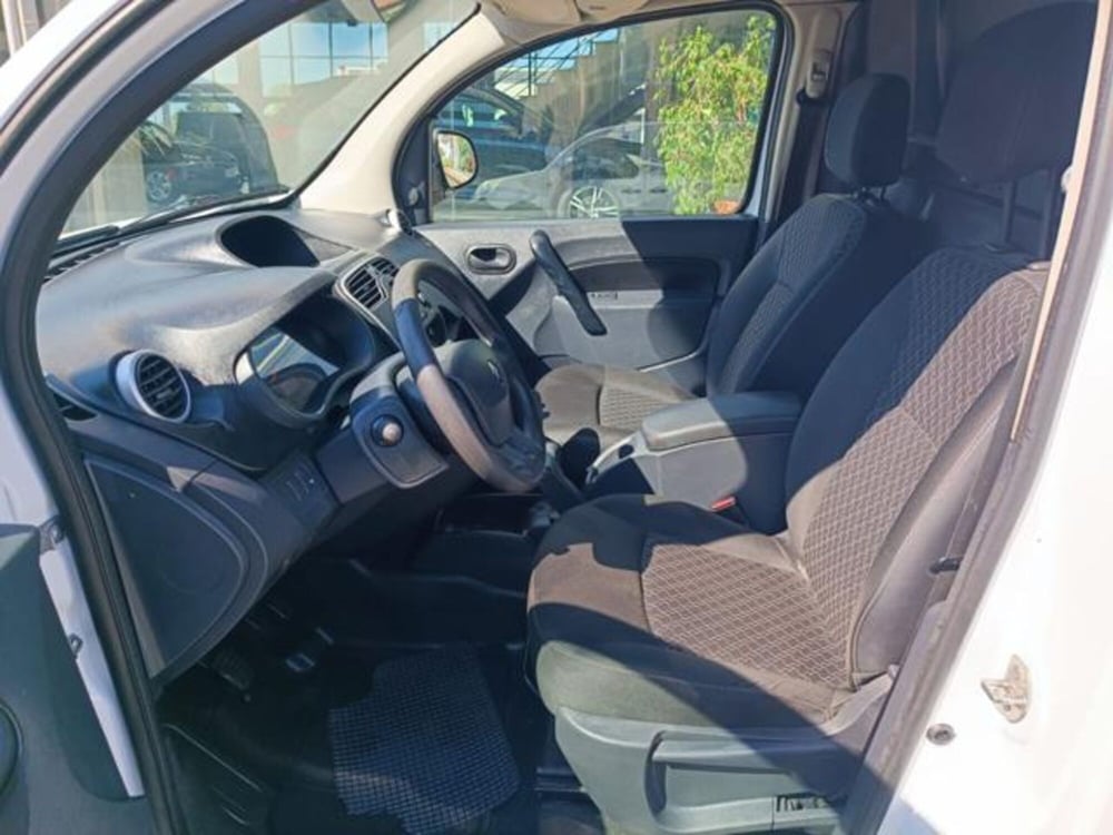 Renault Kangoo usata a Pisa (18)