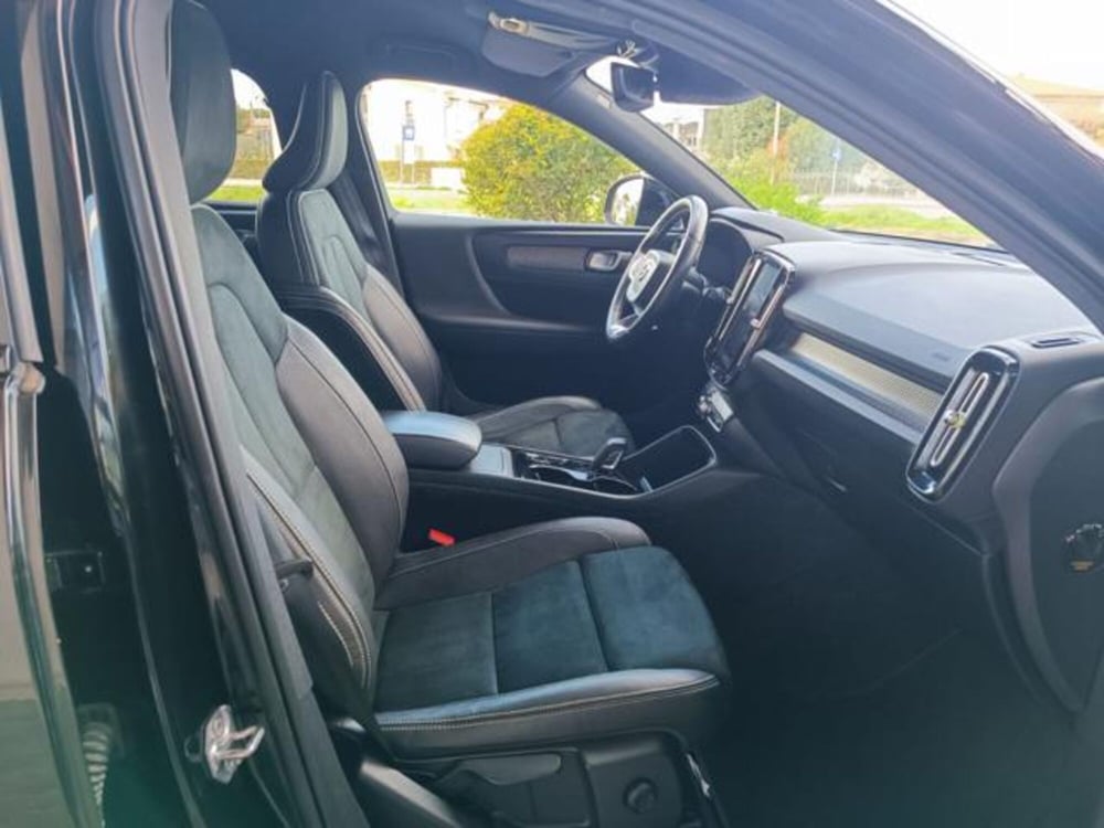Volvo XC40 usata a Pisa (16)