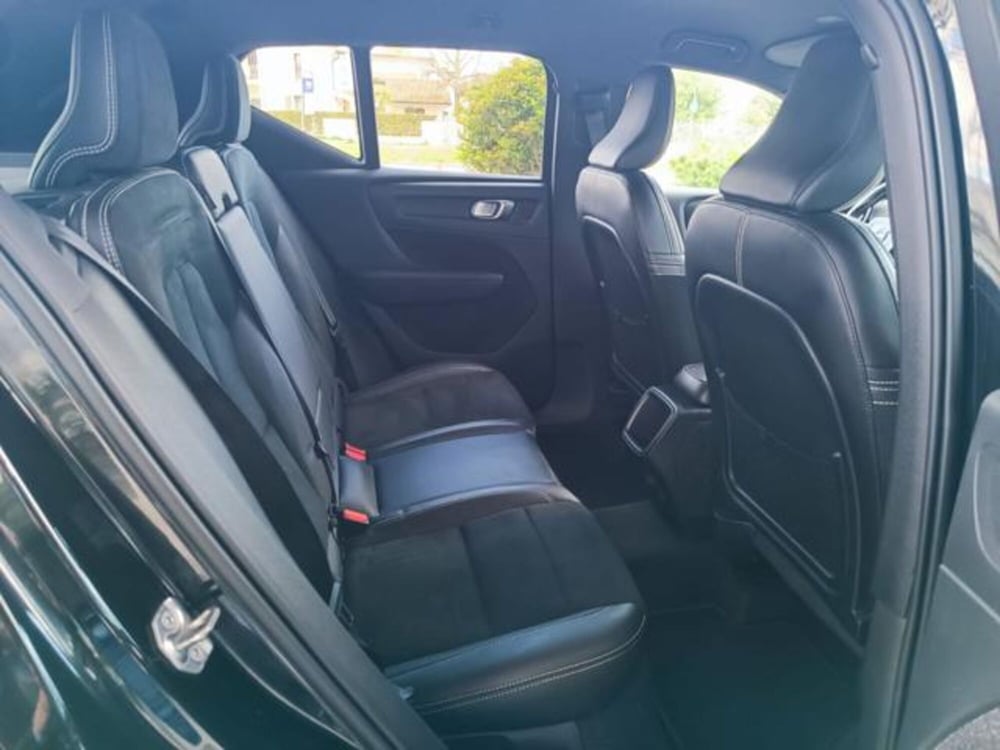 Volvo XC40 usata a Pisa (18)
