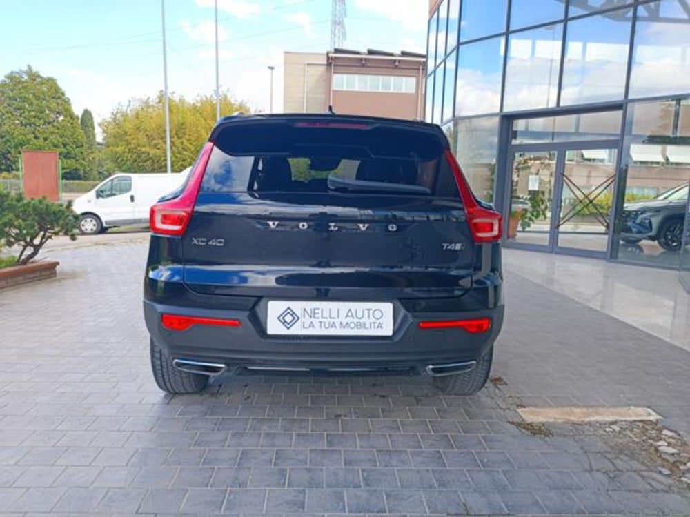 Volvo XC40 usata a Pisa (5)