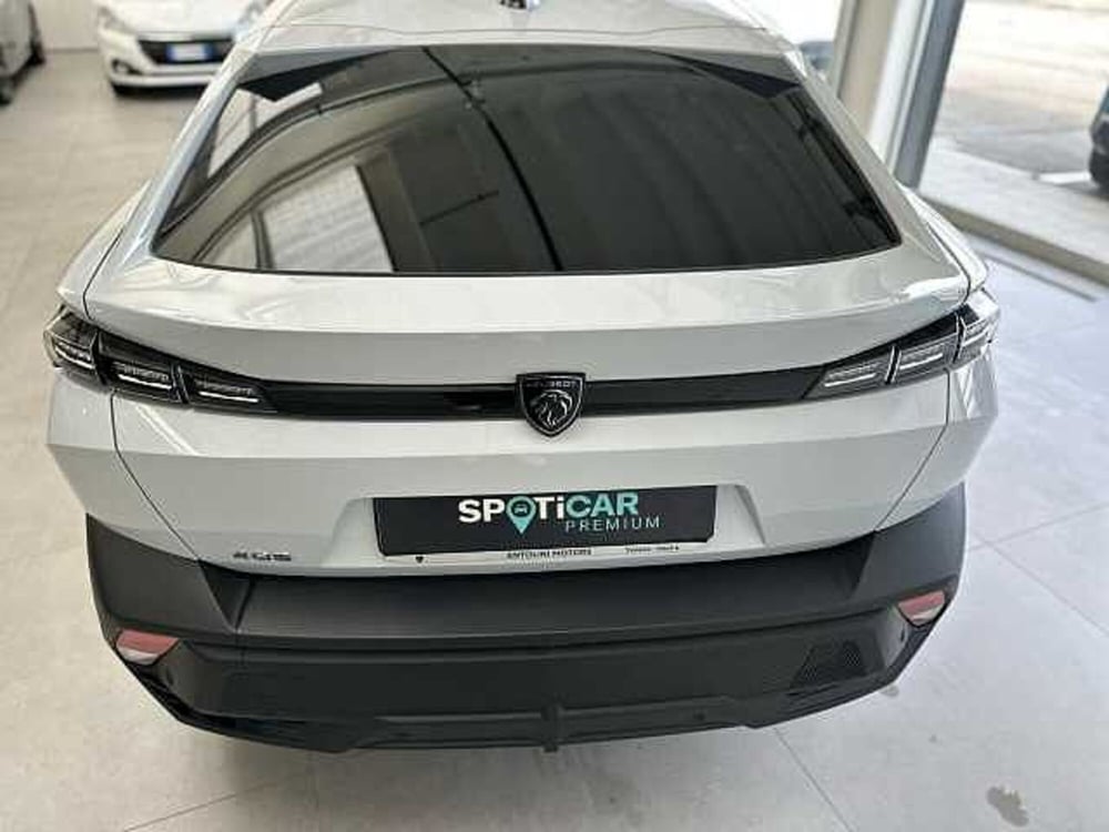 Peugeot 408 nuova a Venezia (7)