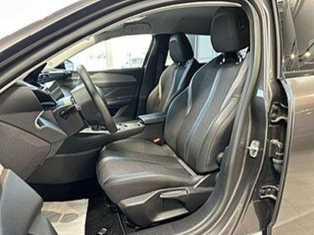 Peugeot 308 SW usata a Venezia (18)
