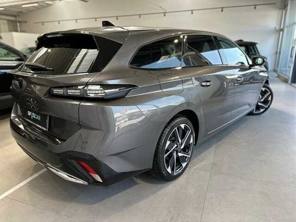 Peugeot 308 SW usata a Venezia (6)