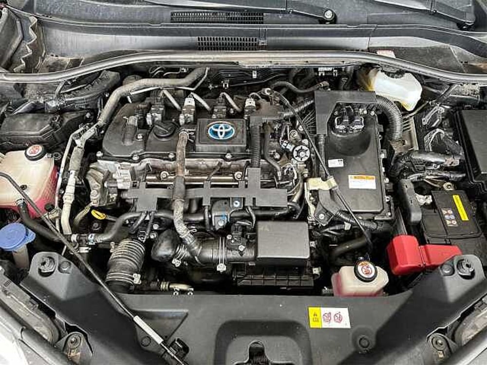 Toyota Toyota C-HR usata a Cosenza (2)