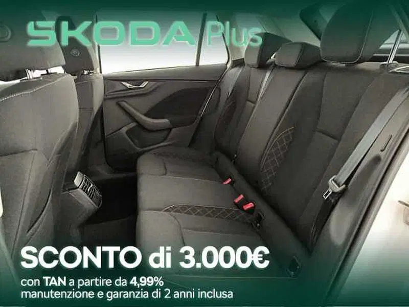 Skoda Kamiq nuova a Cosenza (13)