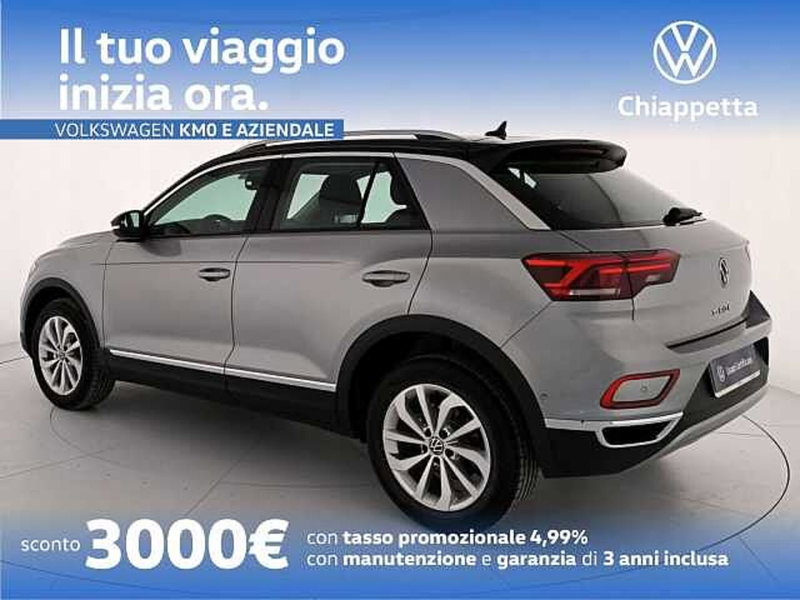Volkswagen T-Roc nuova a Cosenza (8)