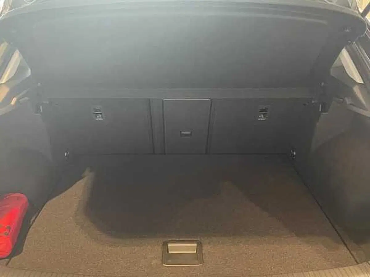 Volkswagen T-Roc nuova a Cosenza (7)