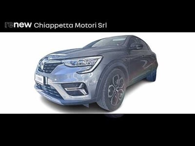 Renault Arkana E-Tech 145 CV Intens del 2021 usata a Rende