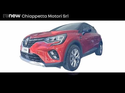 Renault Captur Plug-in Hybrid E-Tech 160 CV Intens del 2021 usata a Rende