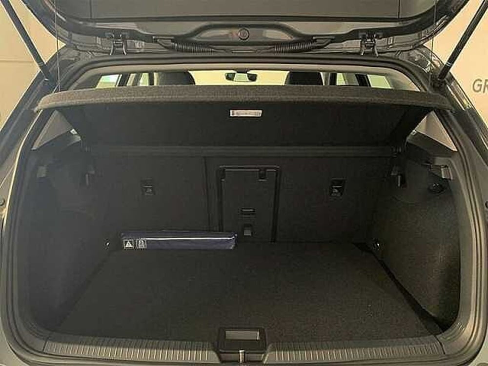 Volkswagen Golf Variant usata a Cosenza (5)