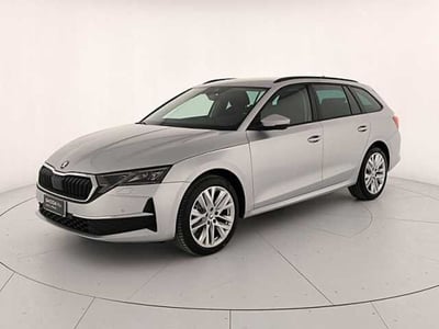 Skoda Octavia Station Wagon 2.0 tdi Executive 150cv dsg nuova a Rende