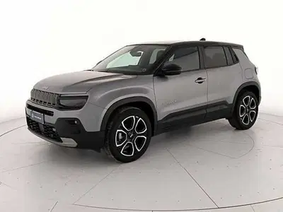 Jeep Avenger 1.2 turbo Summit fwd 100cv del 2024 usata a Rende