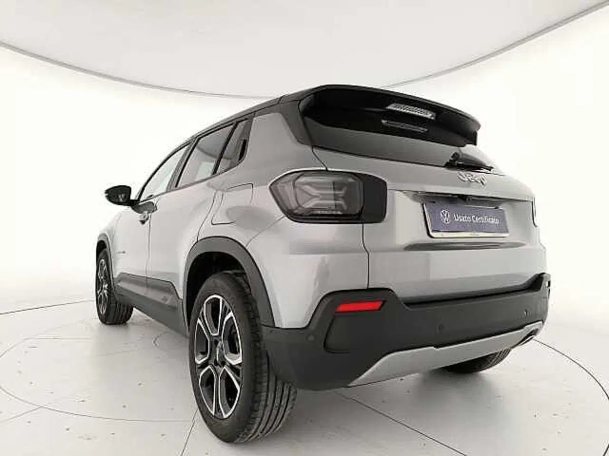 Jeep Avenger usata a Cosenza (11)
