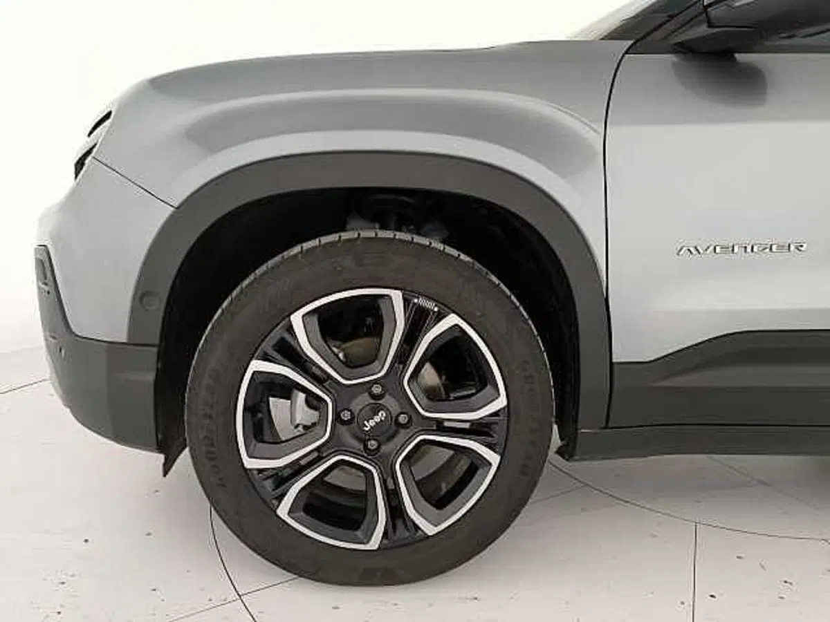 Jeep Avenger usata a Cosenza (18)