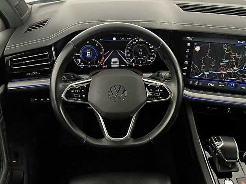 Volkswagen Touareg usata a Cosenza (9)