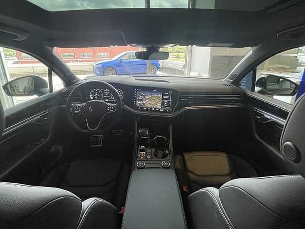 Volkswagen Touareg usata a Cosenza (10)