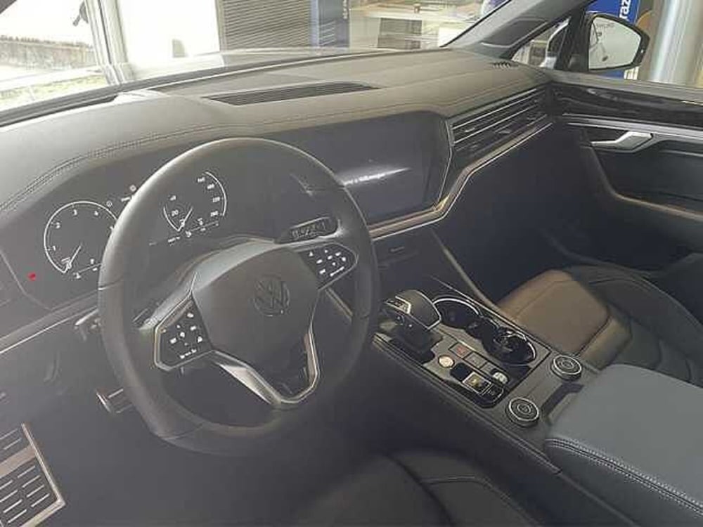 Volkswagen Touareg usata a Cosenza (9)