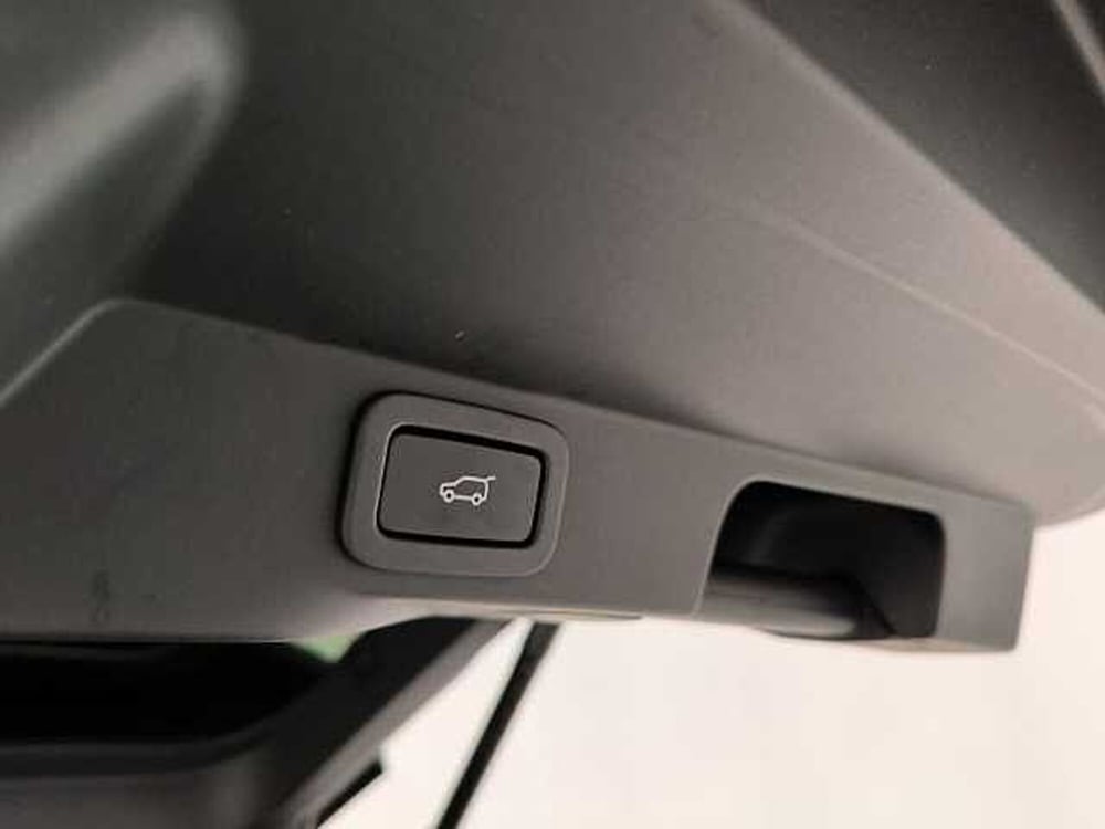 Land Rover Range Rover Sport nuova a Cosenza (11)
