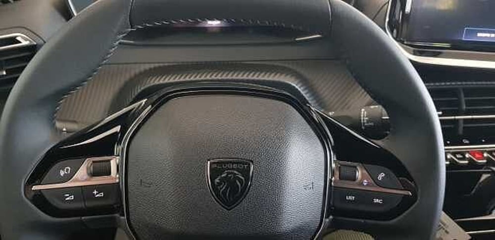 Peugeot 2008 nuova a Pordenone (20)