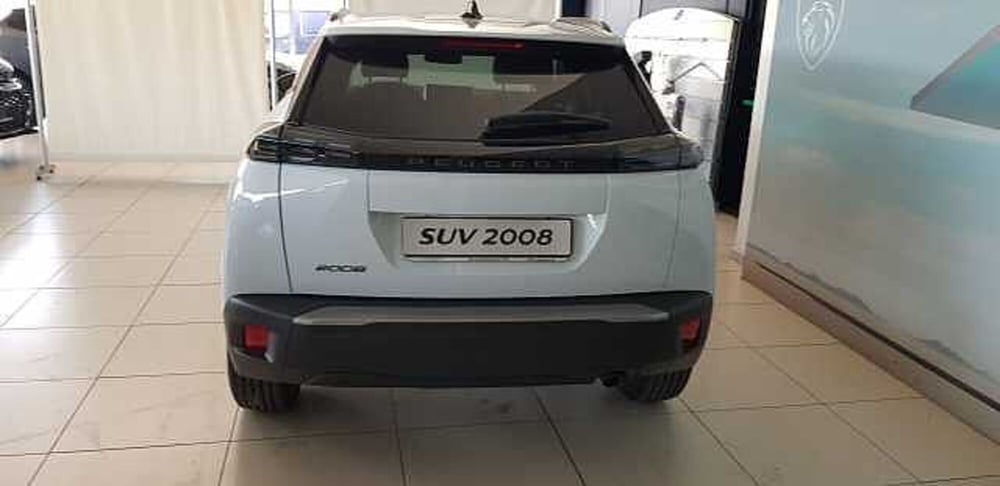 Peugeot 2008 nuova a Pordenone (5)