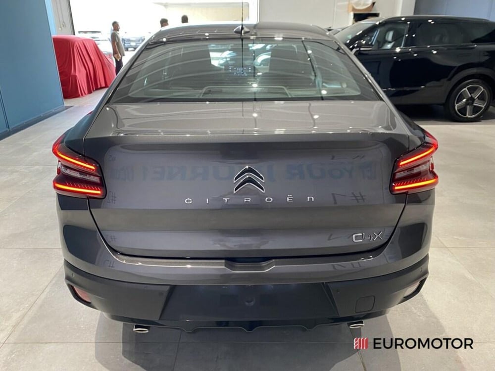 Citroen C4 X nuova a Bari (9)