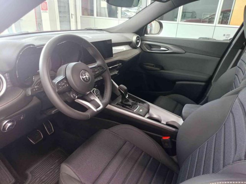 Alfa Romeo Tonale nuova a Vercelli (12)