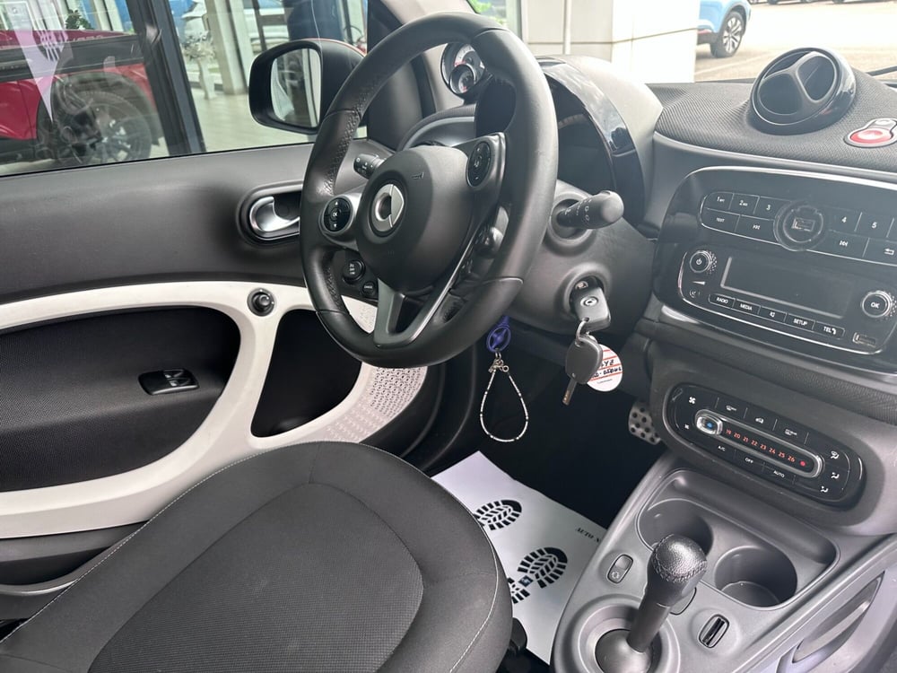 smart Fortwo usata a Frosinone (16)