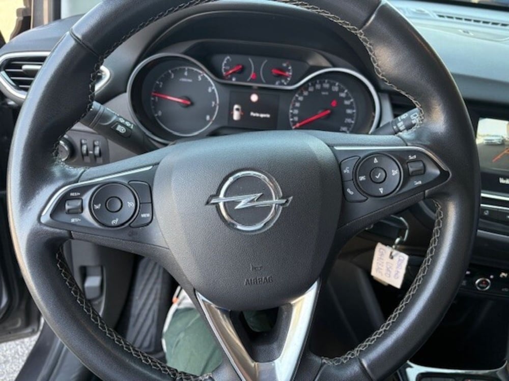 Opel Crossland usata a Varese (7)