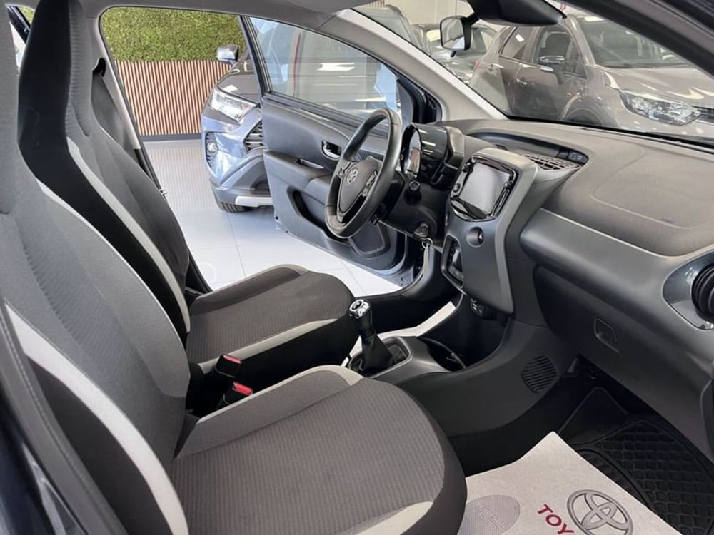 Toyota Aygo usata a Prato (8)