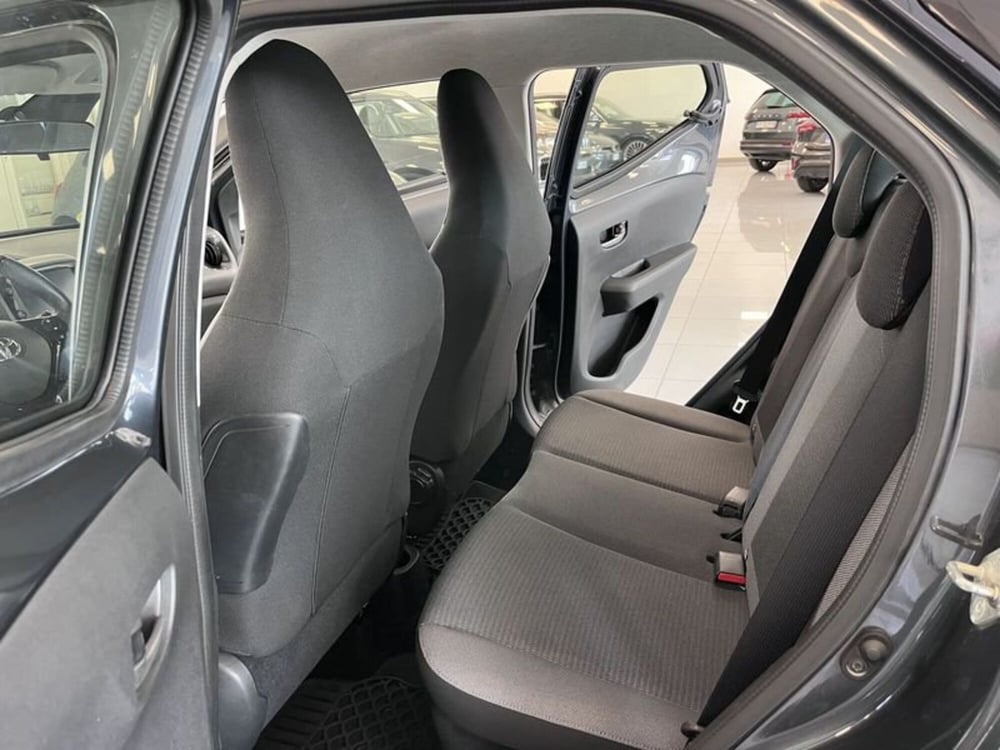 Toyota Aygo usata a Prato (9)