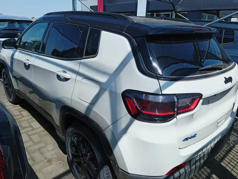 Jeep Compass nuova a Alessandria (3)