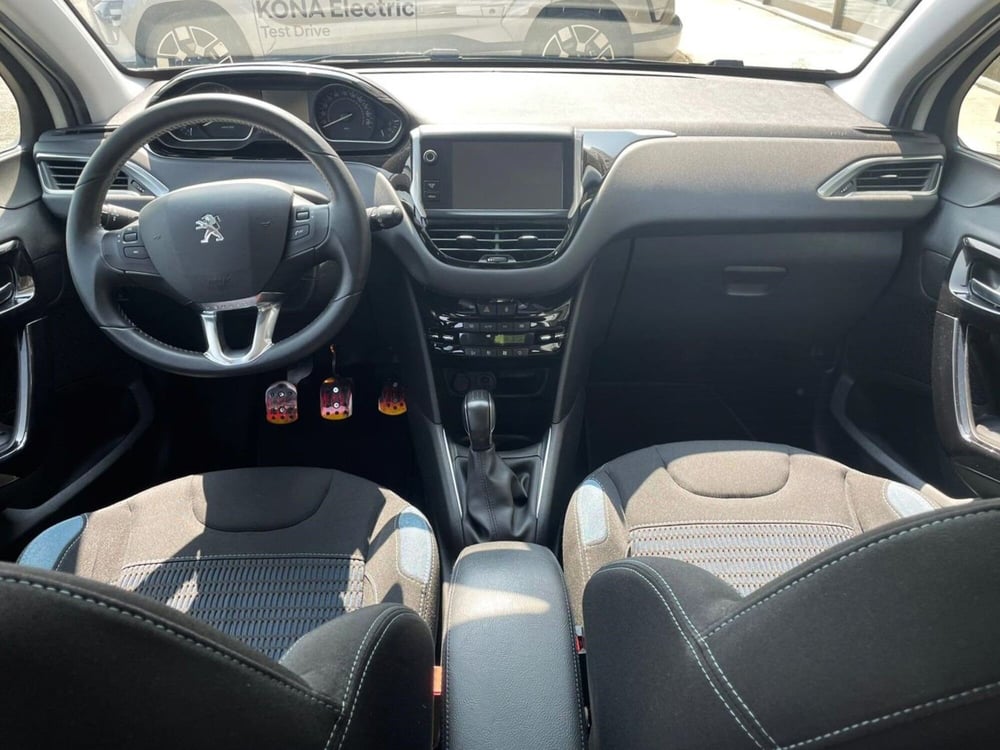 Peugeot 208 usata a Vercelli (11)