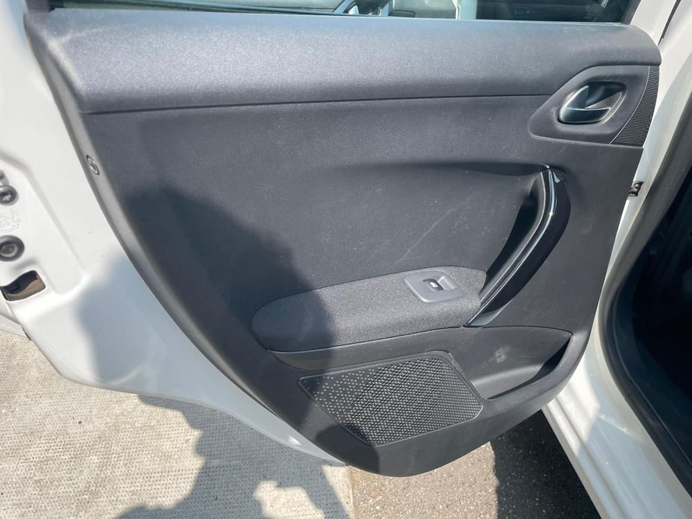 Peugeot 208 usata a Vercelli (20)
