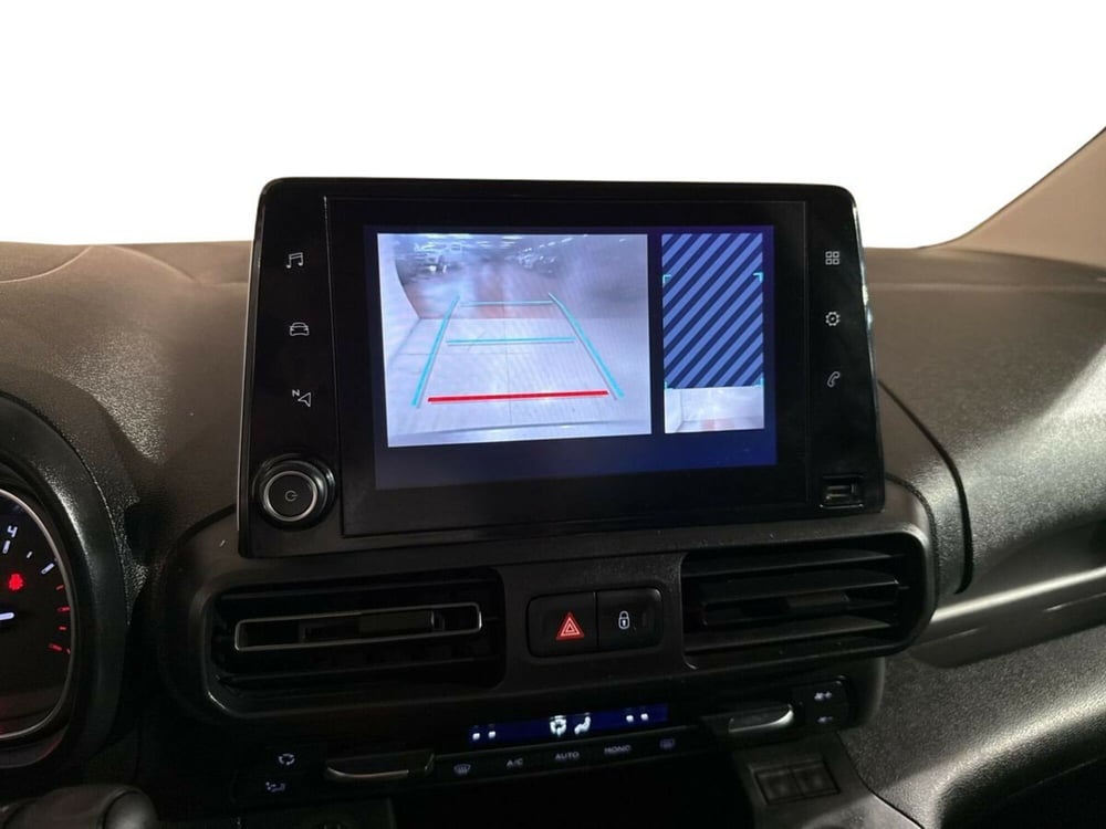 Toyota Proace City Verso usata a Lecco (11)