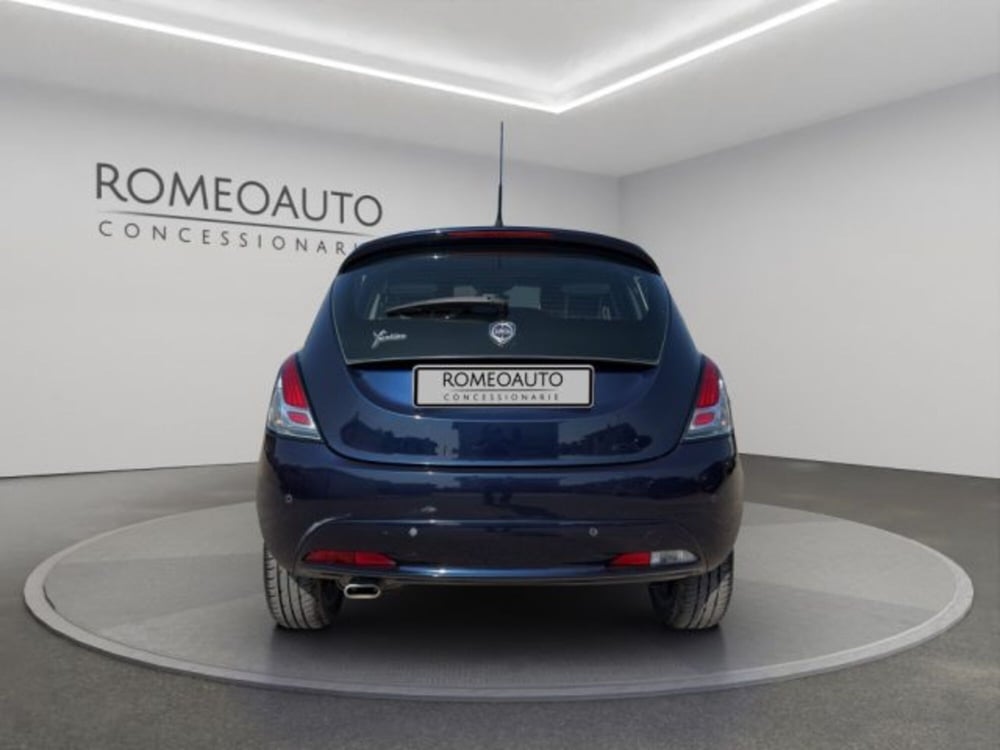 Lancia Ypsilon usata a Perugia (5)