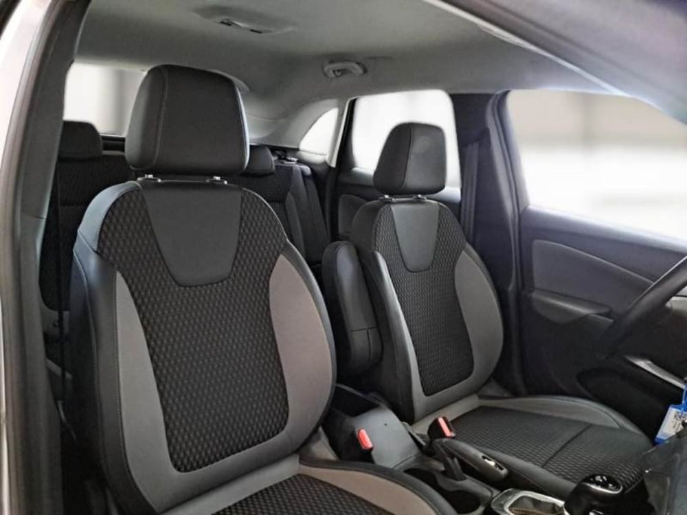 Opel Crossland X usata a Salerno (12)